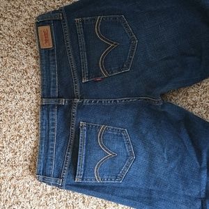 Levi's